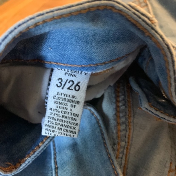 Celebrity pink jeans - Picture 4 of 4